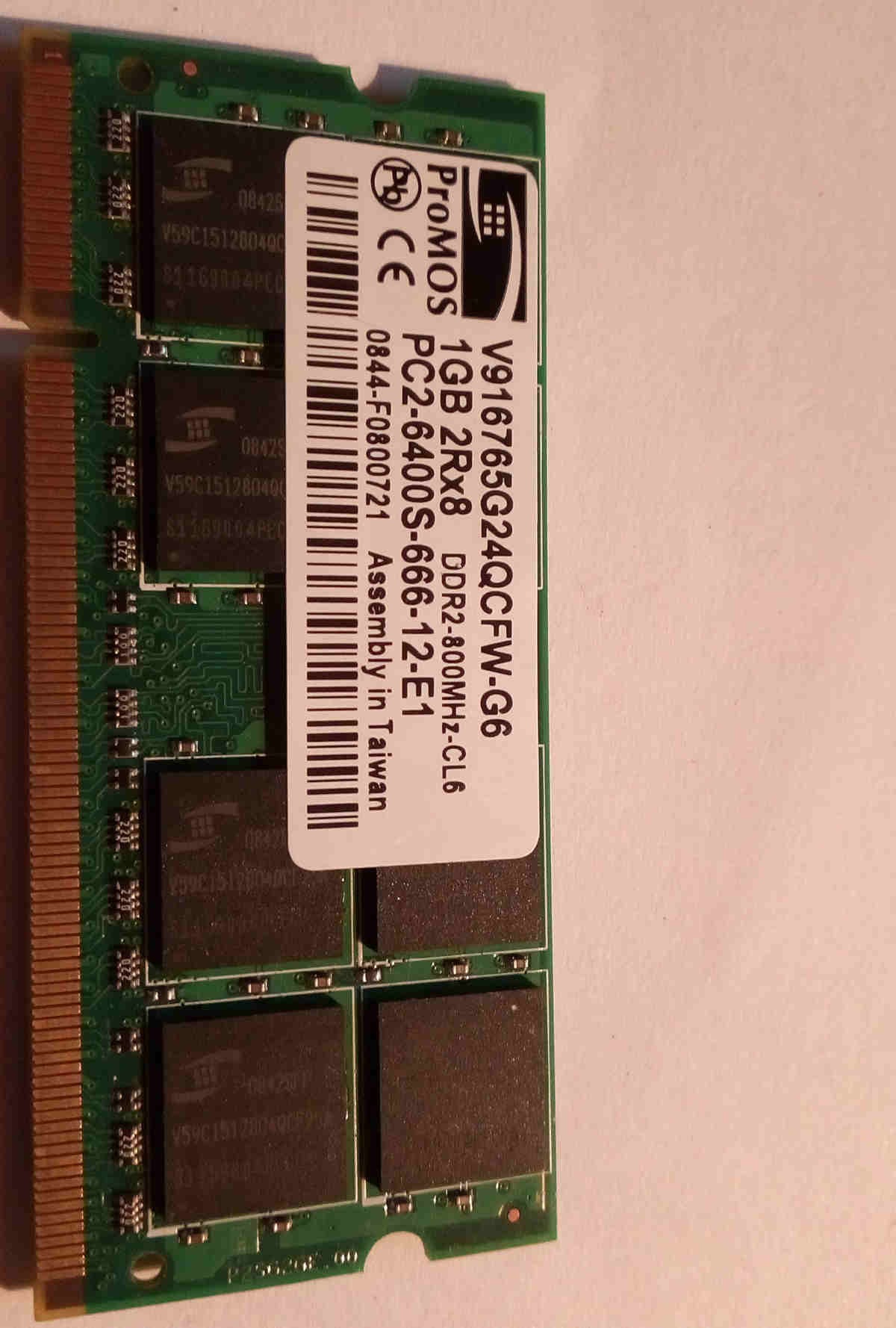 V916765G24QCFW-G6 RAM Portable PROMOS DDR2 1Gb non ECC PC2-6400S, taux de transfert 800MHz, latence CL6, temps du cycle 5ns, 1.8V (+/-0.1), garantie 2 ans